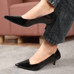 Understated: Kitten Heels